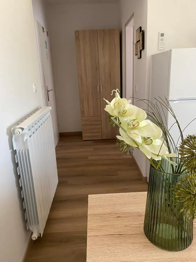 Apartments Maris Umag 0*,